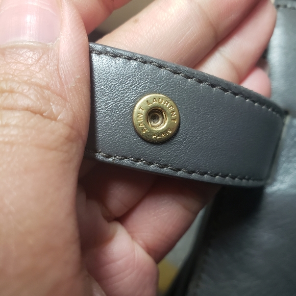 1️⃣0️⃣2️⃣0 Authenticated Saint Laurent Sac de Jour - Picture 10 of 15